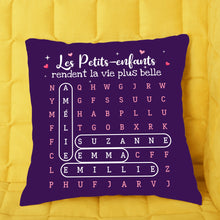 Charger l'image dans la galerie, Coussin Mots mêlés personnalisé noms enfants, Oreiller cadeau pour mamie, papi, Les petits-enfants rendent la vie plus belle
