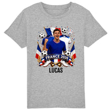 Charger l'image dans la galerie, Football T-Shirt Col V personnalisés nom et photo, cadeau pour femme, homme, amateurs de football, world football cup 2026
