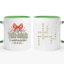 Charger l'image dans la galerie, Mots croisés personnalisés avec prénoms, Noël T-shirt cadeau pour mamie, Coquette Florale petits-enfants rendent la vie plus belle
