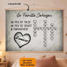 Charger l'image dans la galerie, Toile à suspendre Mots Croisés Personnalisée avec Prénoms et Nom de Famille, Cadeau pour Famille, énormément d’amour
