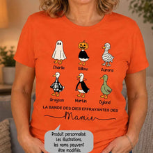 Charger l'image dans la galerie, T-Shirt Personnalisé L'Équipe des Petites Oies de Mamie – Cadeau Halloween pour Grand-Mère et Petits-Enfants
