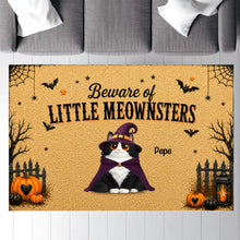 Charger l'image dans la galerie, Tapis Halloween Personnalisé - Attention aux Petits Meownsters – Paillasson Cadeau pour Amoureux des Chats
