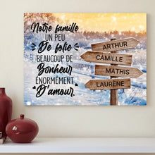 Charger l&#39;image dans la galerie, Jusqu&#39;à 10 prénoms, Toile famille Noël personnalisée, Notre famille un peu de folie beaucoup de bonheur
