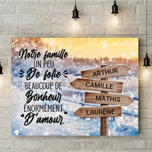 Charger l&#39;image dans la galerie, Jusqu&#39;à 10 prénoms, Toile famille Noël personnalisée, Notre famille un peu de folie beaucoup de bonheur
